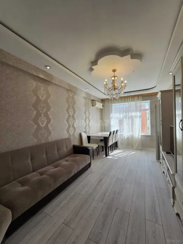 Satılır 3 otaqlı mənzil 72 m²