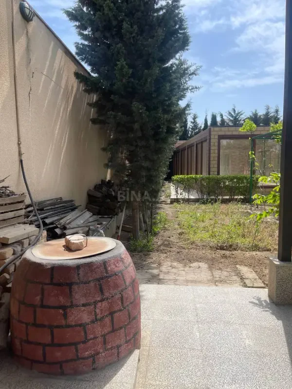 Satılır 5 otaqlı həyət evi 460 m²