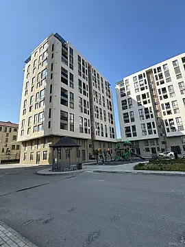 Satılır 4 otaqlı mənzil 110 m² — Bakı 4 otaq 110.00 m²