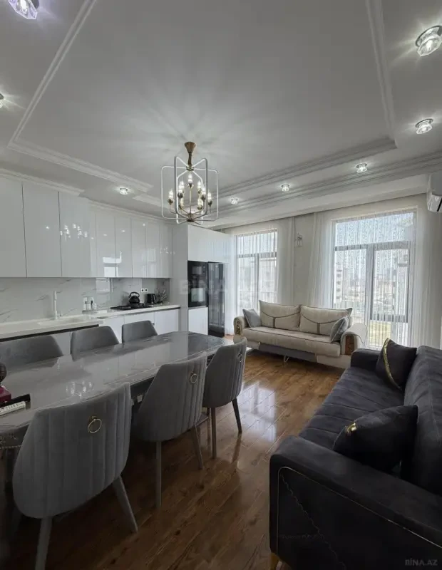 Kirayə verilir 3 otaqlı mənzil 87 m²