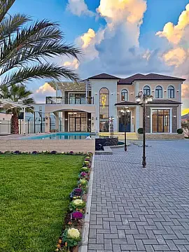 Satılır 8 otaqlı həyət evi 500 m² — Bakı, Mərdəkan 8 otaq 500.00 m²