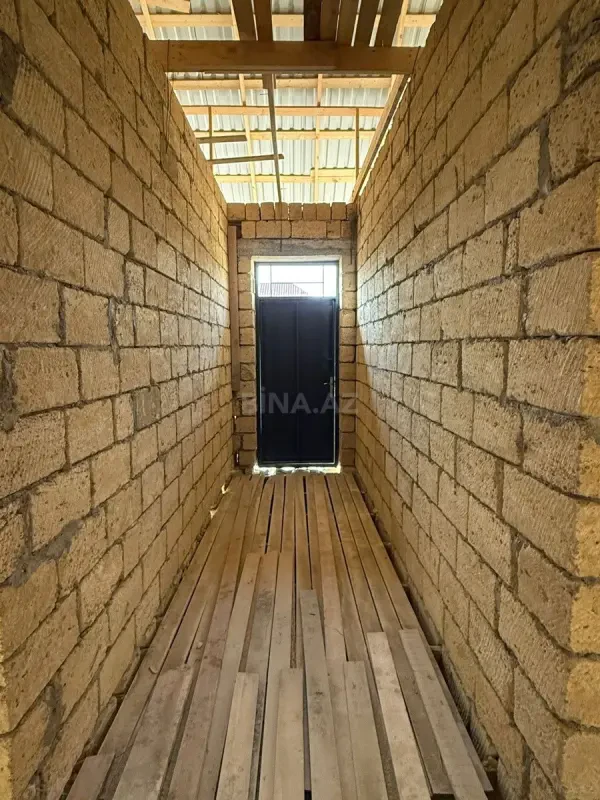 Satılır 3 otaqlı həyət evi 100 m²