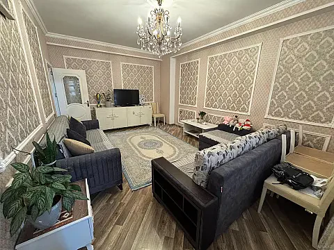 Satılır 3 otaqlı mənzil 90 m² — Bakı, Həzi Aslanov qəs. 3 otaq 90.00 m²