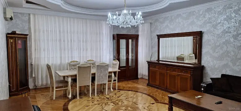Kirayə verilir 4 otaqlı mənzil 150 m² — Bakı, Nərimanov 4 otaq 150.00 m²