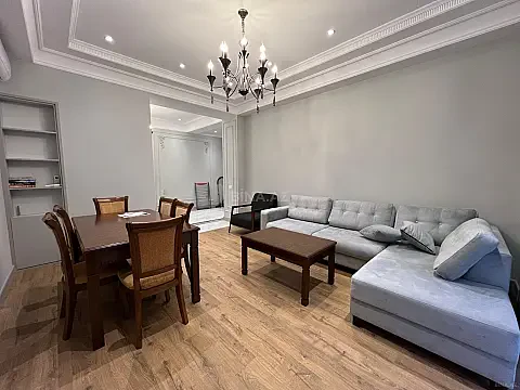 Kirayə verilir 3 otaqlı mənzil 140 m² — Bakı 3 otaq 140.00 m²