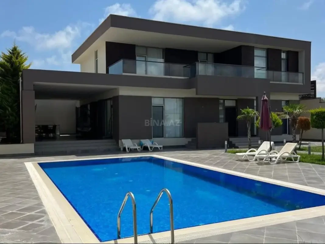 Kirayə verilir 5 otaqlı həyət evi 400 m²