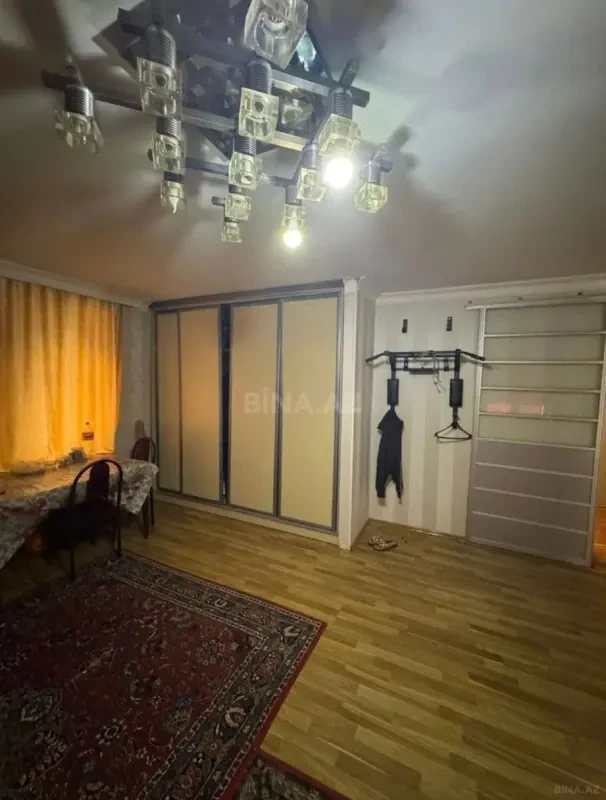 Satılır 2 otaqlı mənzil 50 m²