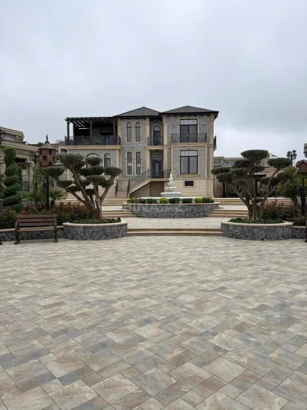 Kirayə verilir 6 otaqlı həyət evi 400 m²