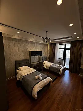 Kirayə verilir 3 otaqlı mənzil 120 m² — Bakı 3 otaq 120.00 m²