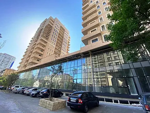 Kirayə verilir 3 otaqlı mənzil 105 m² — Bakı 3 otaq 105.00 m²