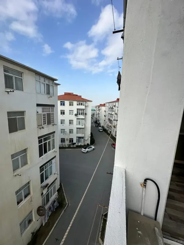 Kirayə verilir 2 otaqlı mənzil 70 m²