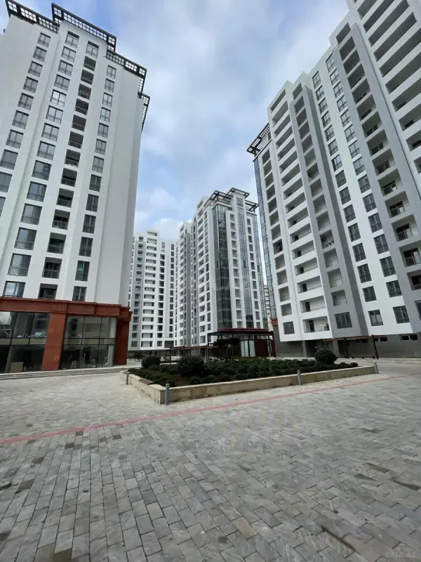 Kirayə verilir 2 otaqlı mənzil 60 m²
