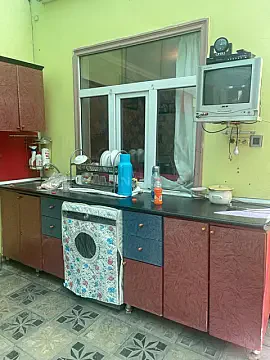 Kirayə verilir 2 otaqlı həyət evi 60 m² — Bakı 2 otaq 60.00 m²