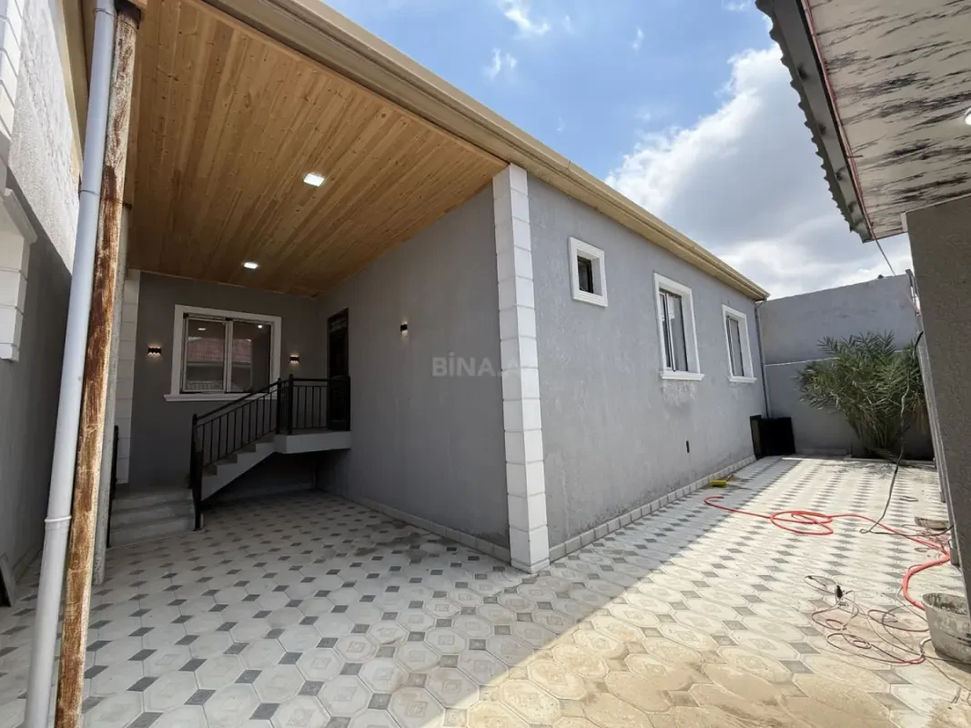 Satılır 4 otaqlı həyət evi 144 m²