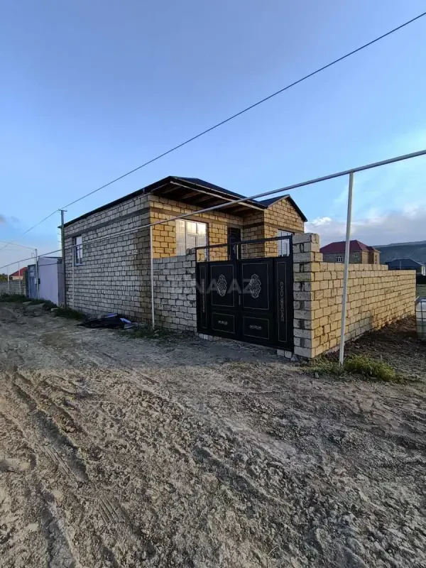 Satılır 3 otaqlı həyət evi 110 m²