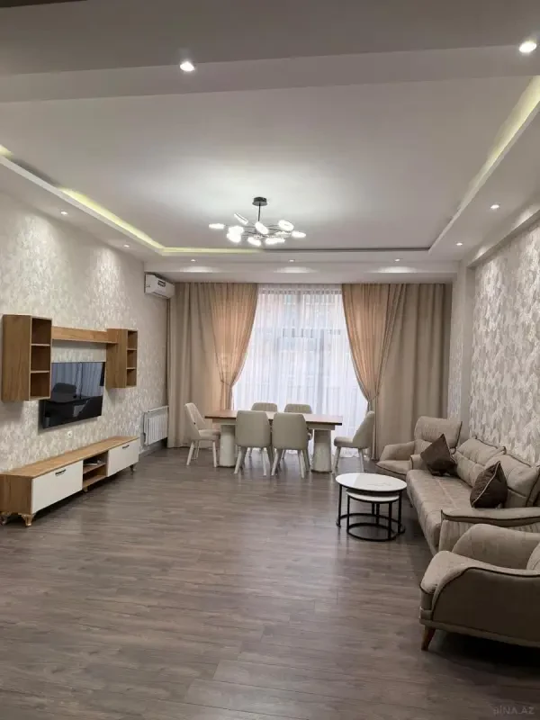 Kirayə verilir 2 otaqlı mənzil 95 m²