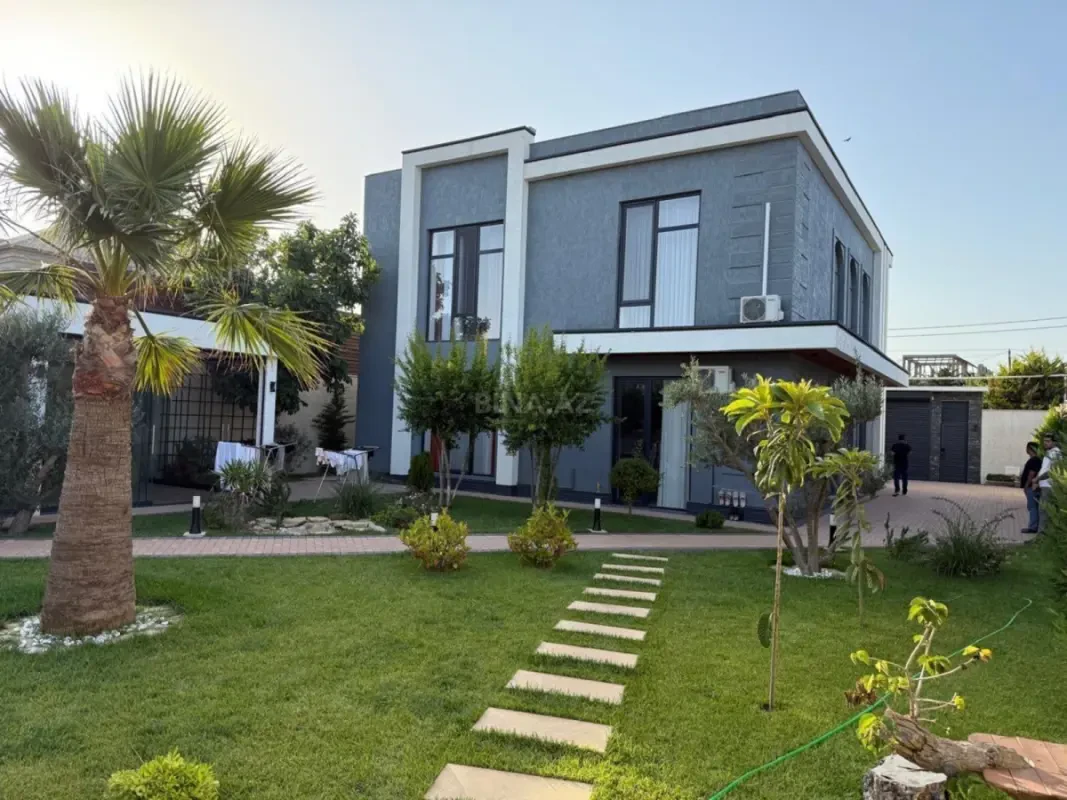 Kirayə verilir 5 otaqlı həyət evi 400 m²