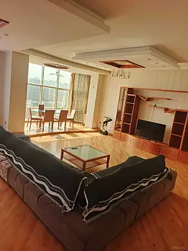 Kirayə verilir 3 otaqlı mənzil 200 m² — Bakı 3 otaq 200.00 m²