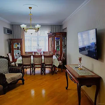 Satılır 3 otaqlı mənzil 100 m² — Bakı 3 otaq 100.00 m²