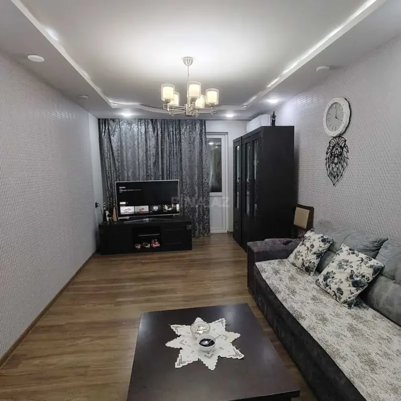 Satılır 3 otaqlı mənzil 75 m²