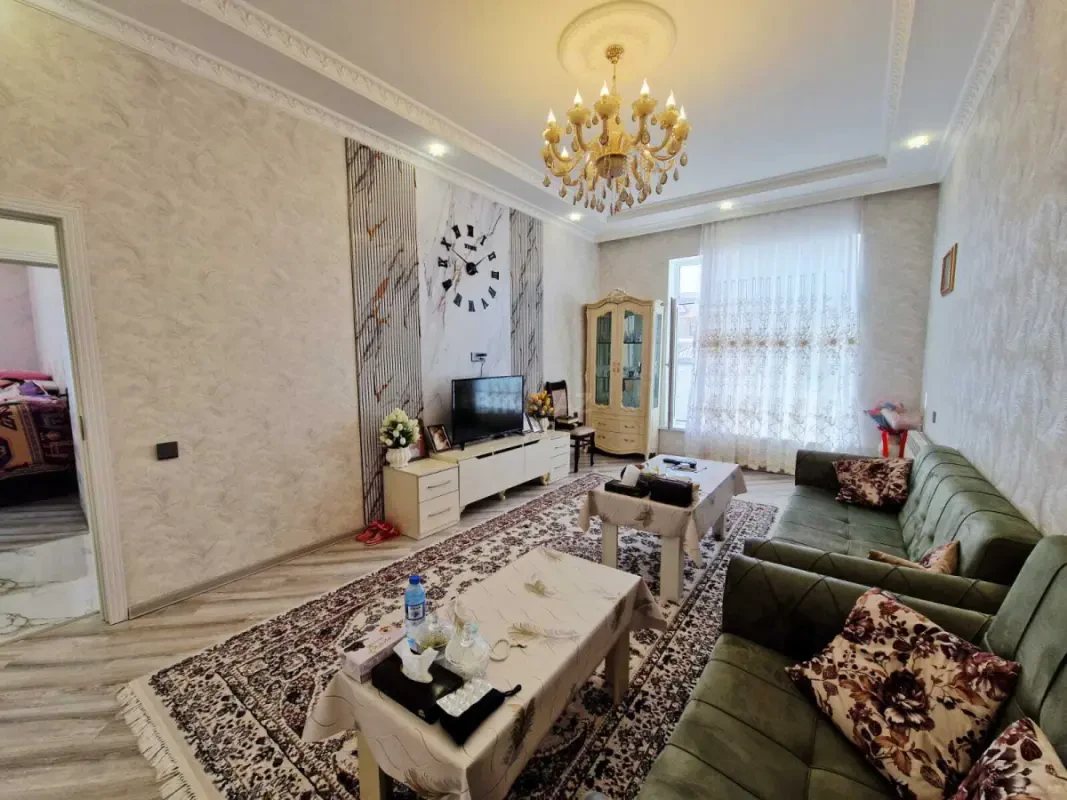 Satılır 4 otaqlı həyət evi 100 m²