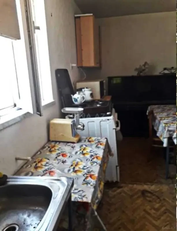 Satılır 4 otaqlı həyət evi 90 m²