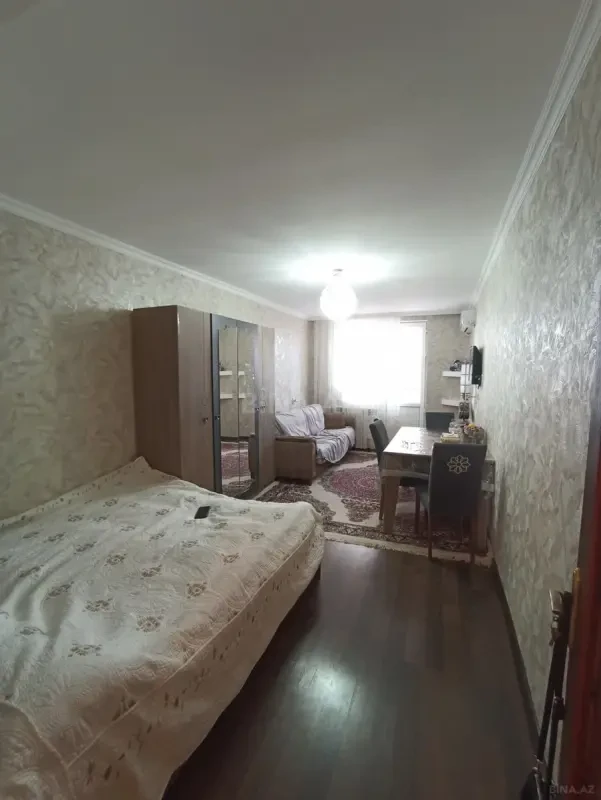Satılır 1 otaqlı mənzil 40 m²