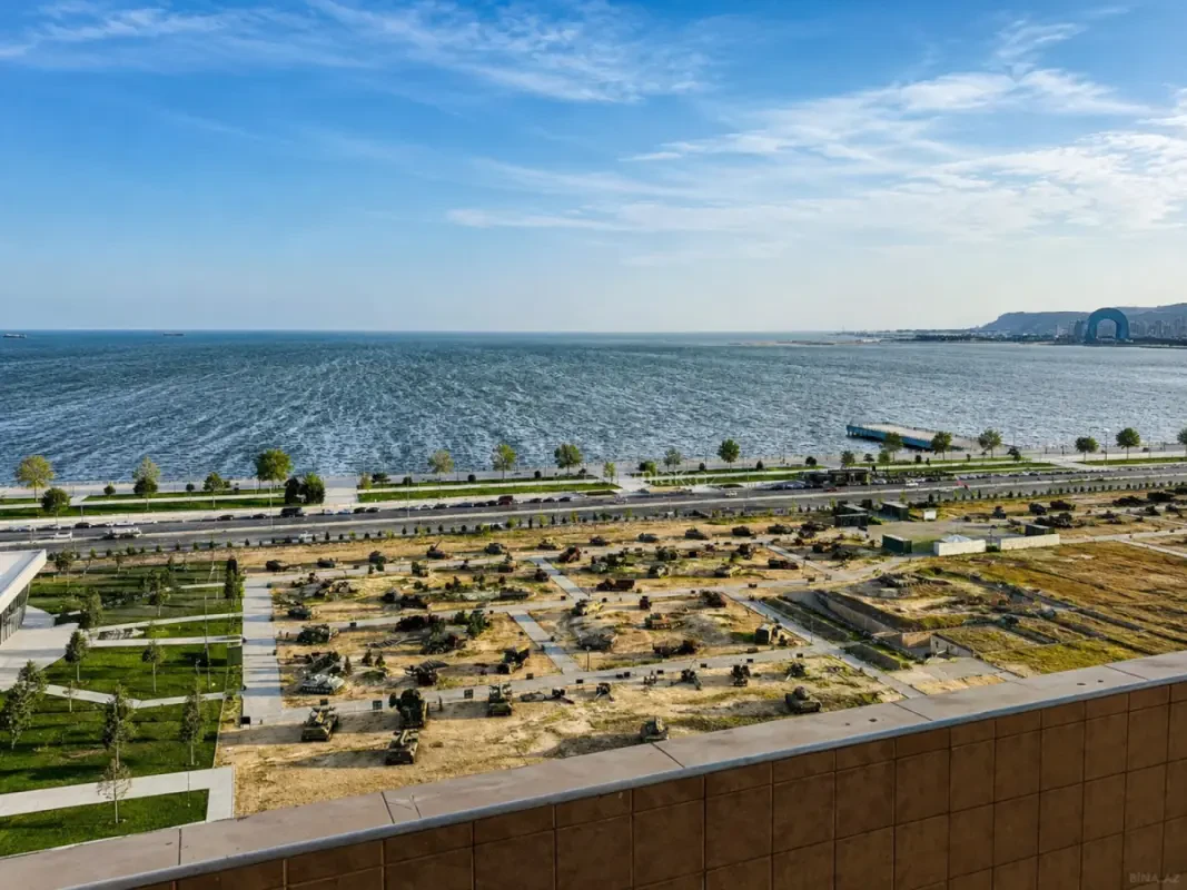 Kirayə verilir 3 otaqlı mənzil 130 m²