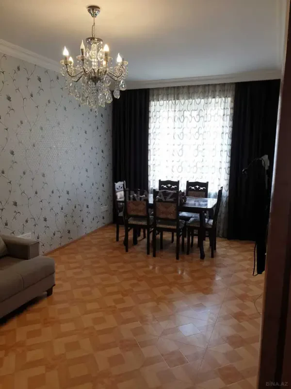 Kirayə verilir 2 otaqlı mənzil 60 m²