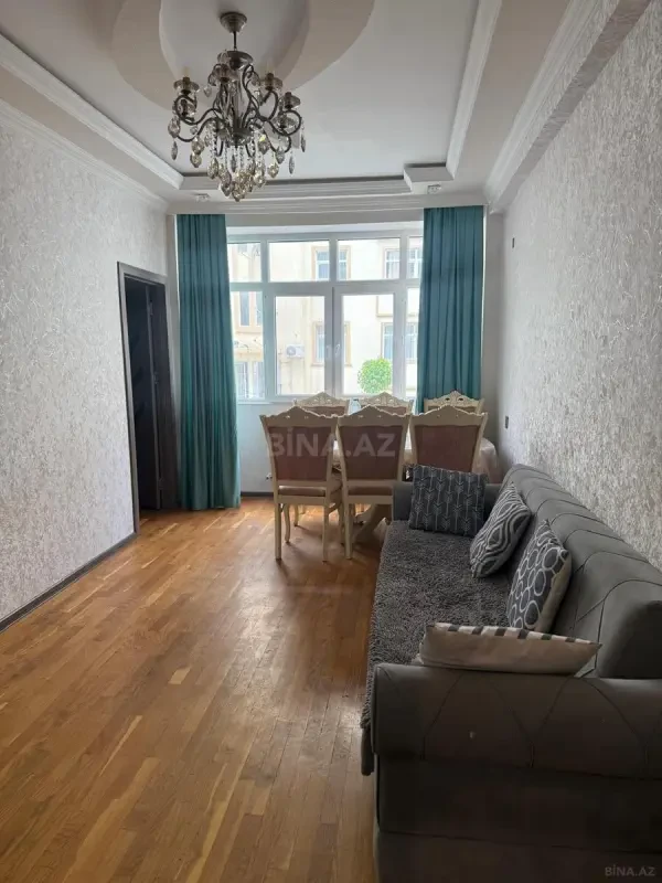 Satılır 3 otaqlı mənzil 62 m²