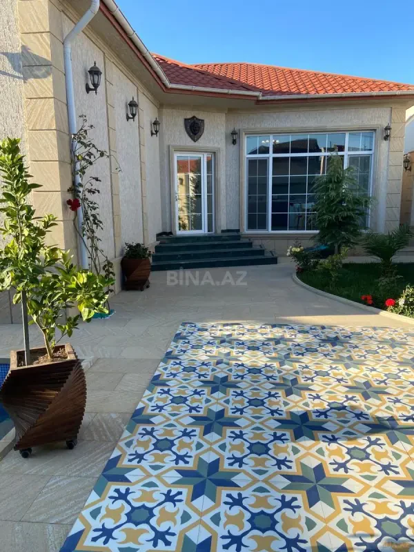 Kirayə verilir 4 otaqlı həyət evi 140 m²