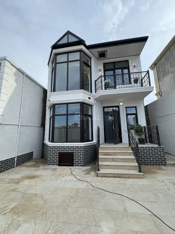 Satılır 4 otaqlı həyət evi 100 m²