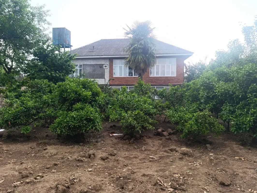 Satılır 3 otaqlı həyət evi 144 m²