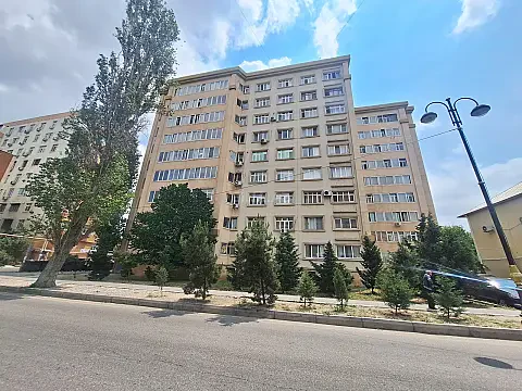 Satılır 2 otaqlı mənzil 60 m² — Bakı, Bakıxanov 2 otaq 60.00 m²