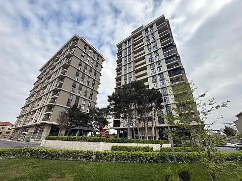 Kirayə verilir 3 otaqlı mənzil 120 m² — Bakı, 7-ci mikrorayon 3 otaq 120.00 m²