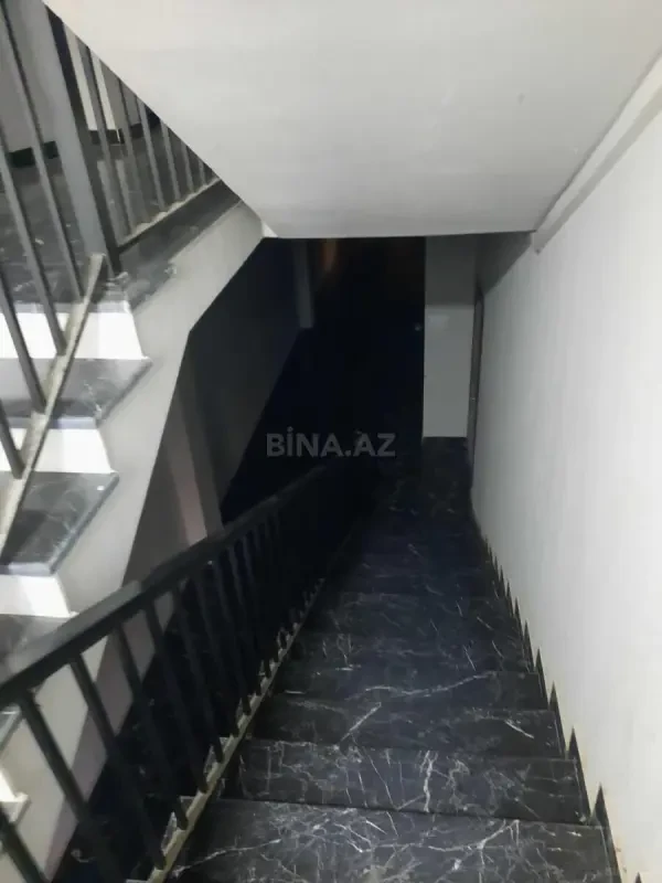 Satılır 3 otaqlı mənzil 107 m²