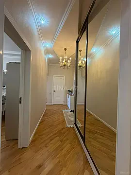 Satılır 2 otaqlı mənzil 82 m² — Bakı, İnşaatçılar 2 otaq 82.00 m²