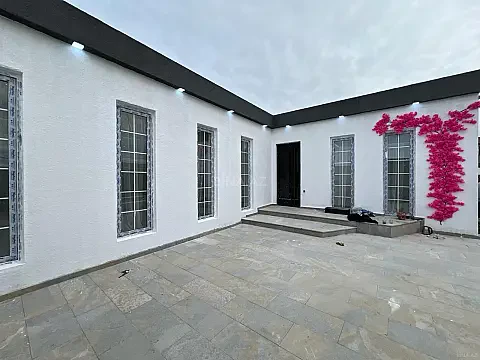 Satılır 4 otaqlı həyət evi 130 m² — Bakı, Şüvəlan 4 otaq 130.00 m²