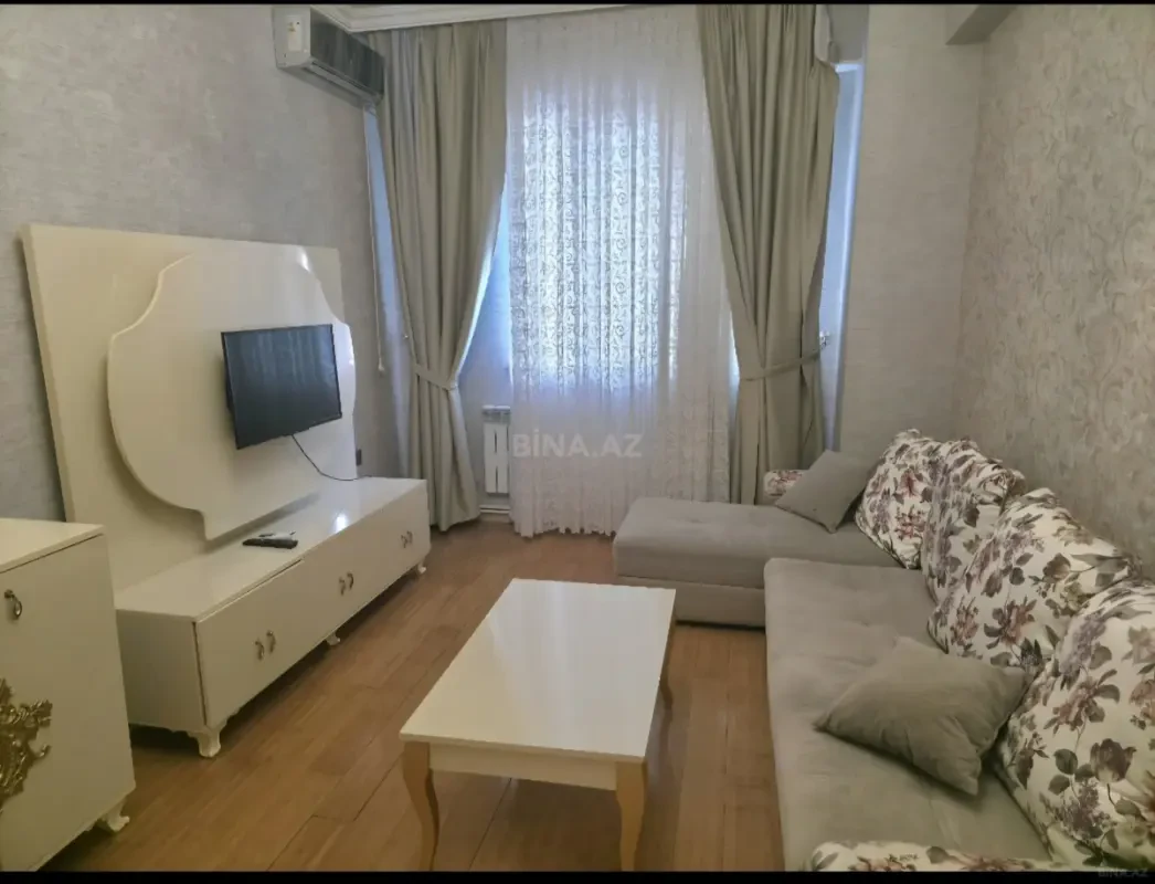 Kirayə verilir 3 otaqlı mənzil 87 m²