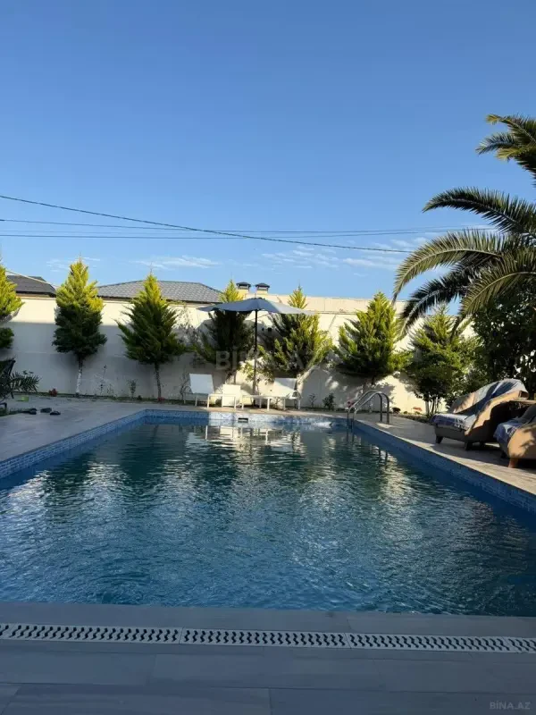 Kirayə verilir 4 otaqlı həyət evi 200 m²