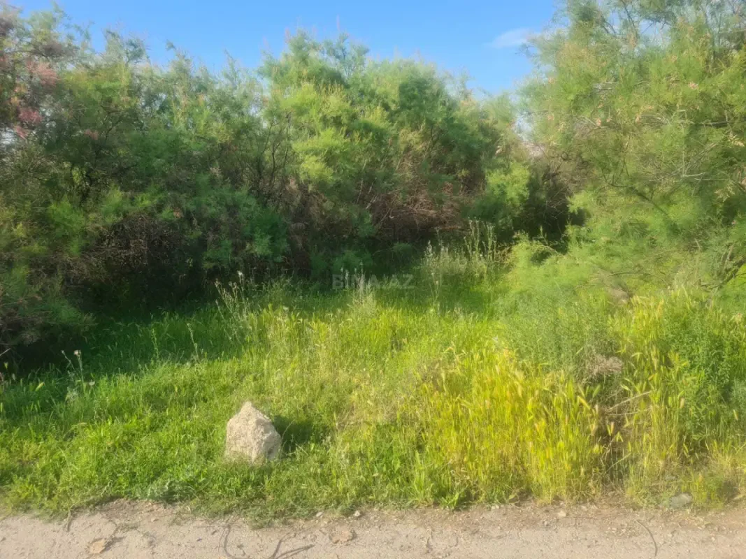 Satılır torpaq sahəsi 12 m²