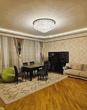 Kirayə verilir 3 otaqlı mənzil 130 m² — Bakı, Nəsimi 3 otaq 130.00 m²