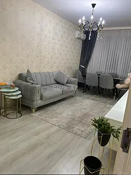 Satılır 2 otaqlı mənzil 80 m² — Bakı, İnşaatçılar 2 otaq 80.00 m²