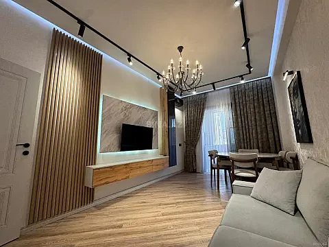 Satılır 2 otaqlı mənzil 55 m² — Bakı, Həzi Aslanov qəs. 2 otaq 55.00 m²