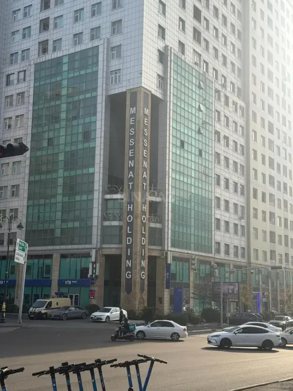 Kirayə verilir 3 otaqlı mənzil 130 m²