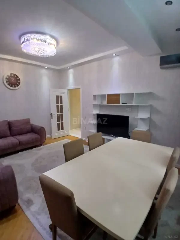 Kirayə verilir 3 otaqlı mənzil 90 m²