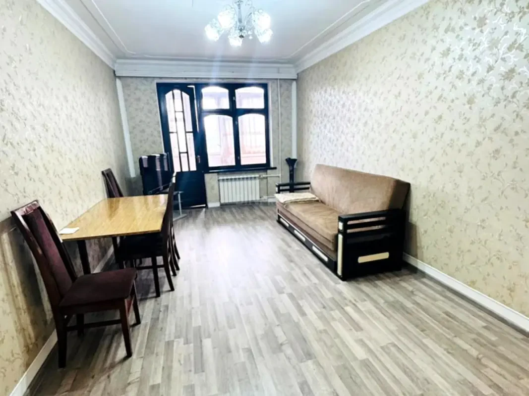 Satılır 3 otaqlı mənzil 65 m²
