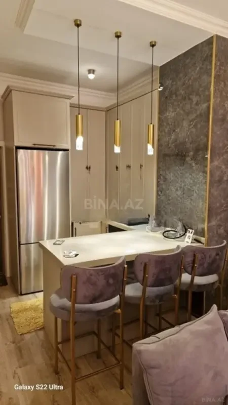 Kirayə verilir 2 otaqlı mənzil 65 m²