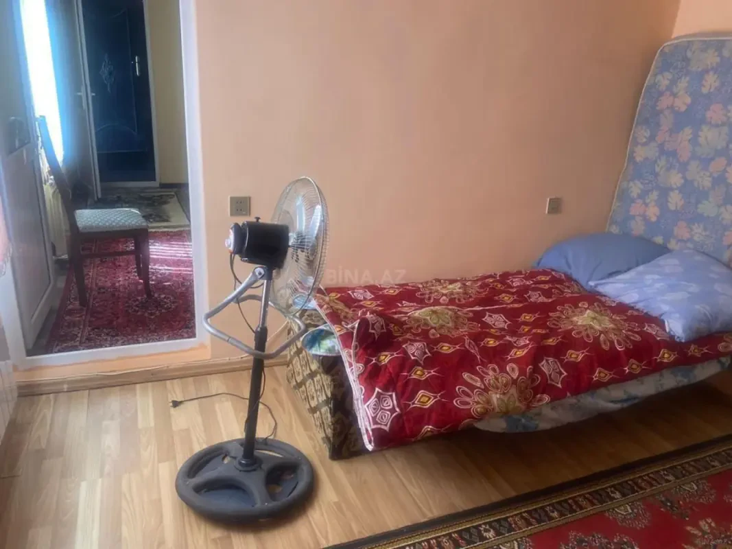 Satılır 5 otaqlı həyət evi 150 m²