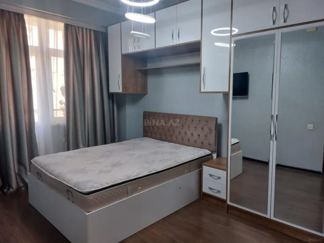 Kirayə verilir 3 otaqlı mənzil 90 m²